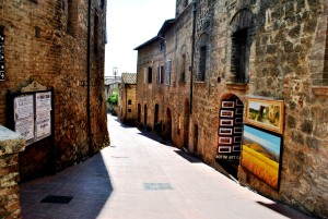 SAN GIMIGNANO ROLLING VIBES