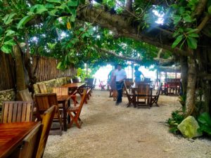 La Playita, the best beach club in Bacalar | Rolling Vibes